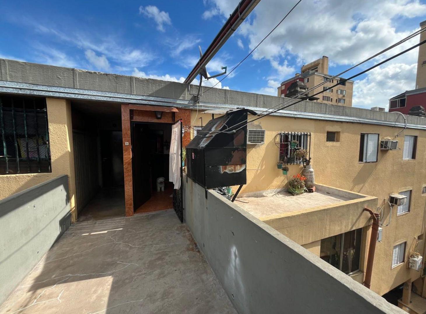 Foto de Venta Depto 3 dorm - s/calle Pcipal -Las Flores II, imagen 5