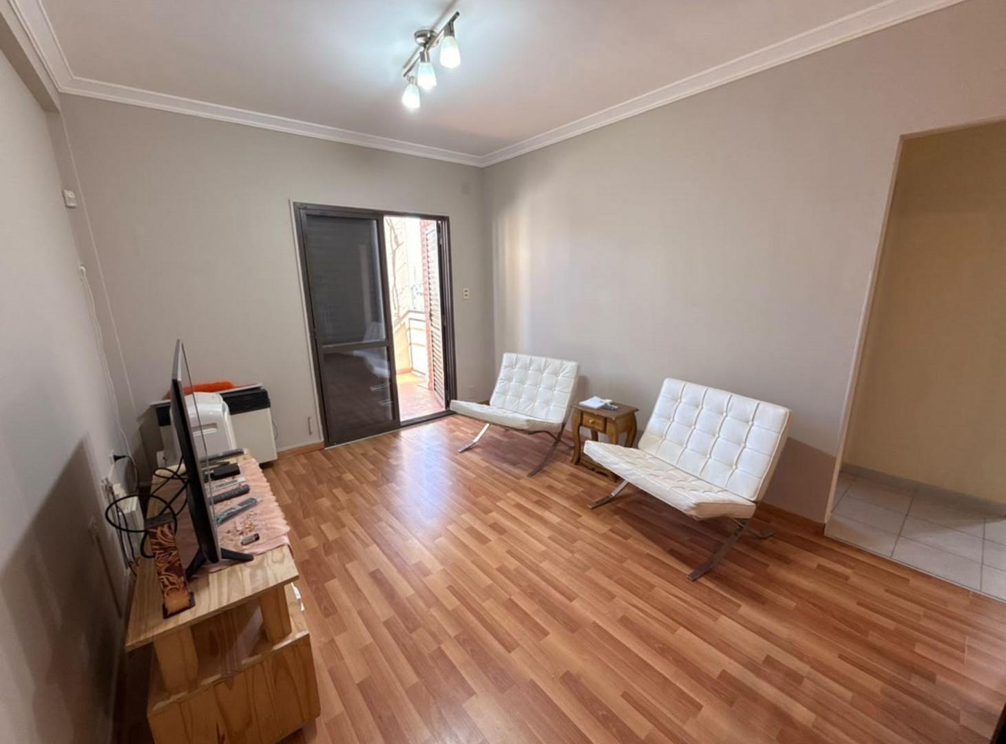 Foto de VENTA DPTO 2 DORMITORIOS 2 BAÑOS Y COCHERA, imagen 1