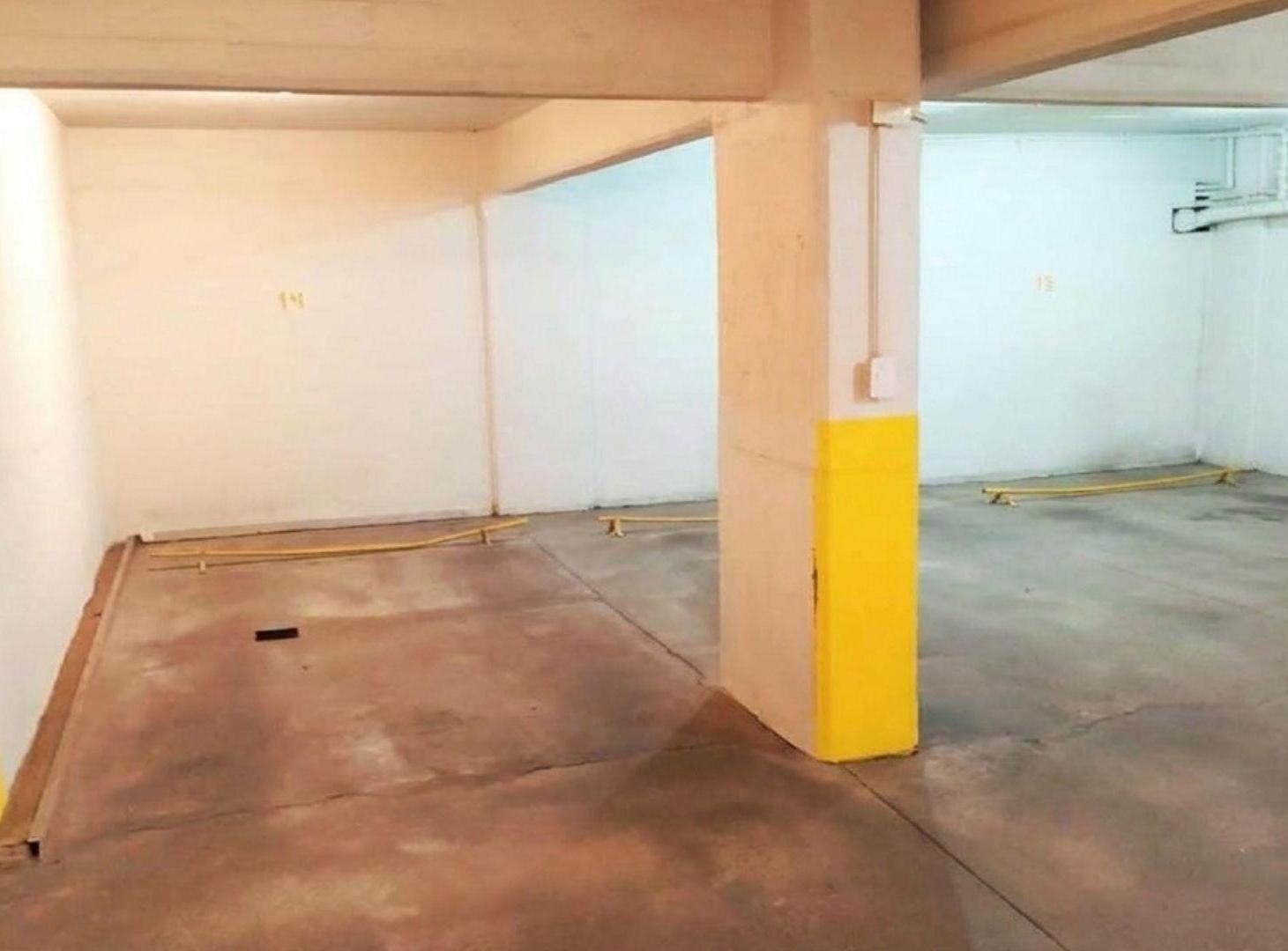 Foto de COCHERA EN VENTA EN EDIFICIO CAMPANARIO XX, imagen 3