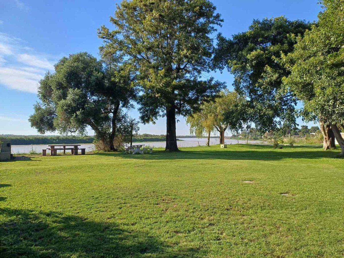 Foto de VENTA CASA/QUINTA SOBRE EL RIO SAUCE VIEJO, imagen 1