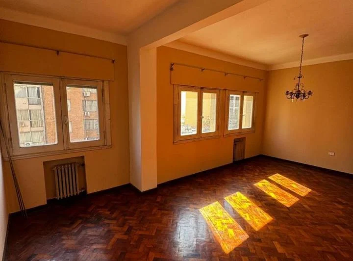 Departamento en alquiler- Avenida colon 569 -Dos dormitorios y habitaciond e servicio 1