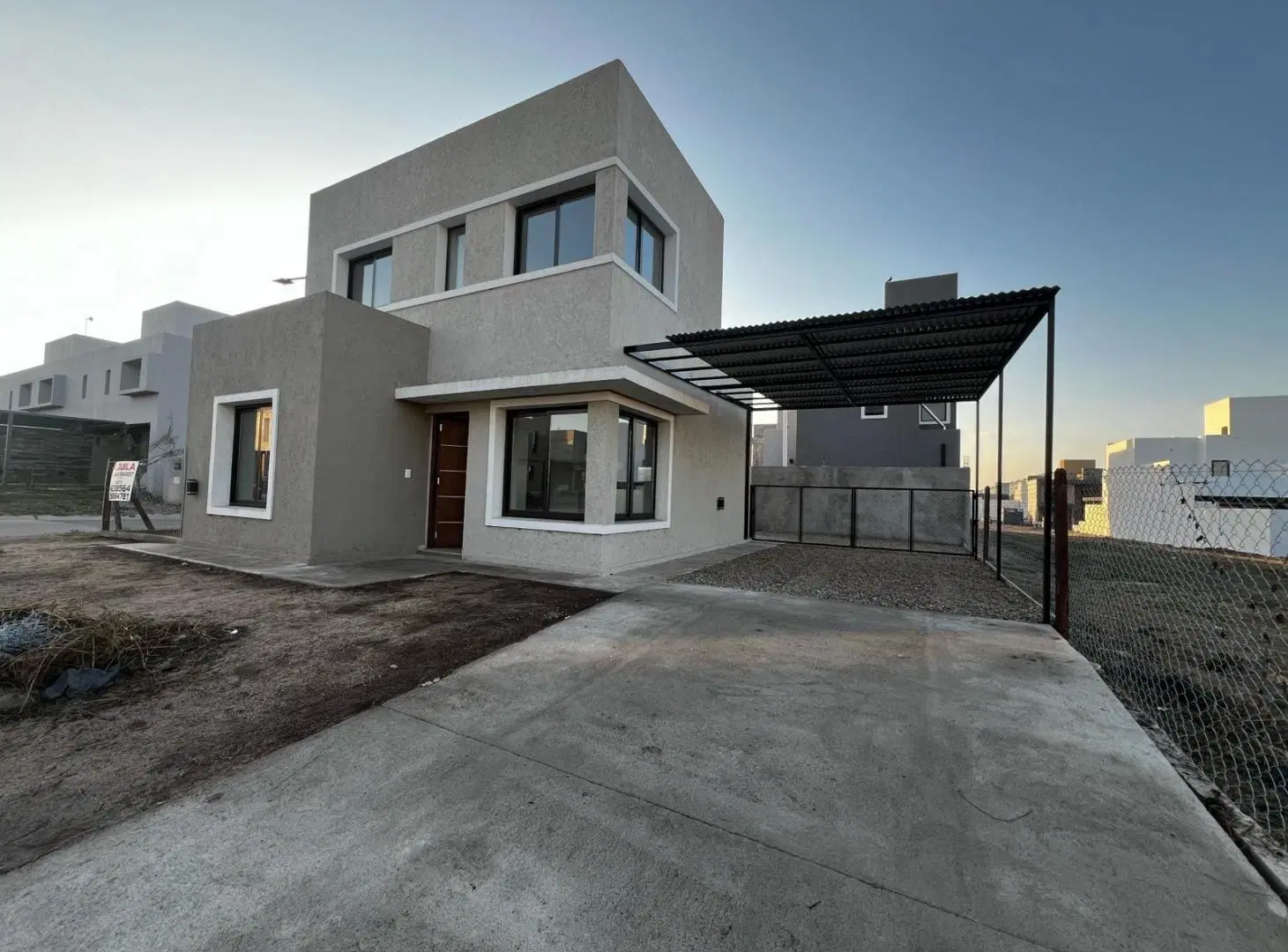 DUPLEX EN DOCTA URBANIZACION INTELIGENTE -3 DORMITORIOS 4