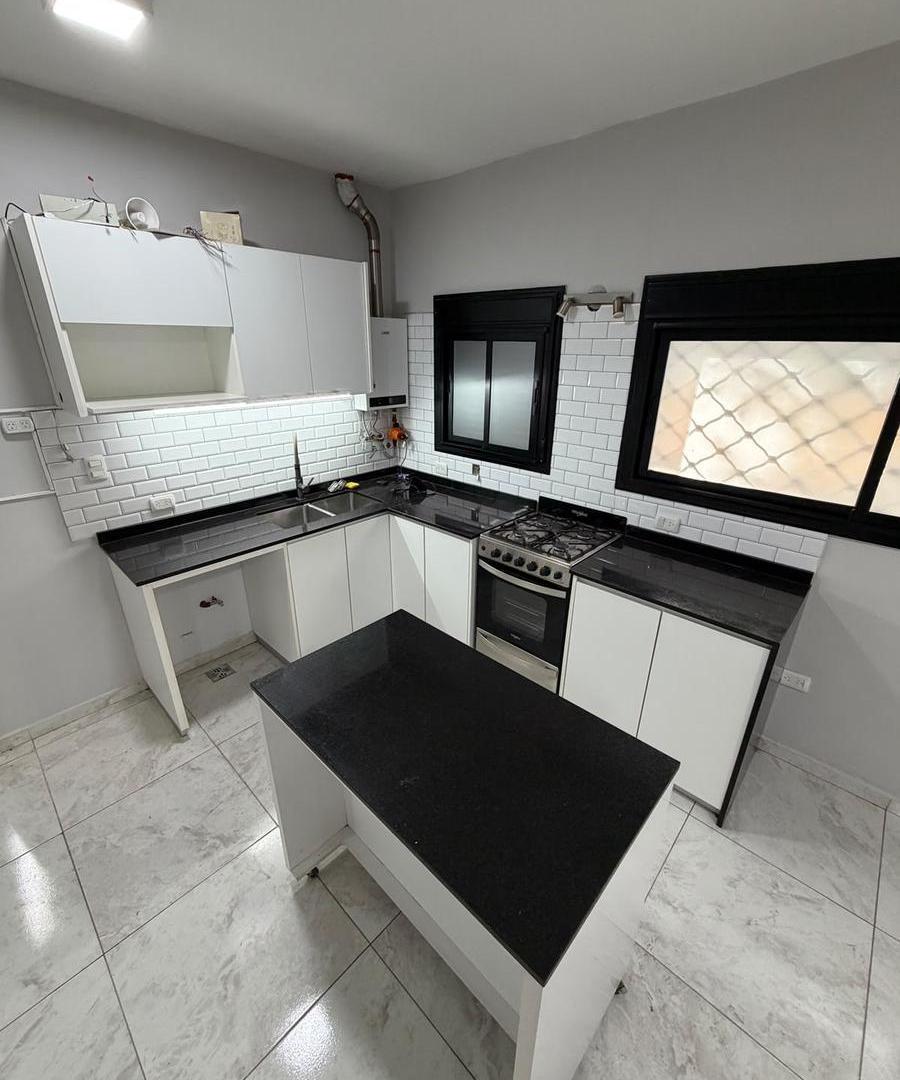 Foto de Casa 1 dorm Alta Cba alquler, imagen 3