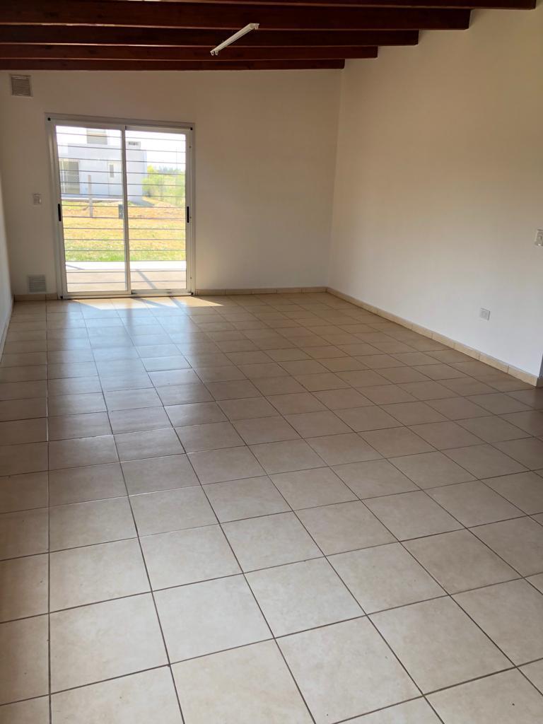 Foto de Casa en barrio con seguridad VILLA JUANA- ALTA GRACIA- CASA DOS, imagen 1