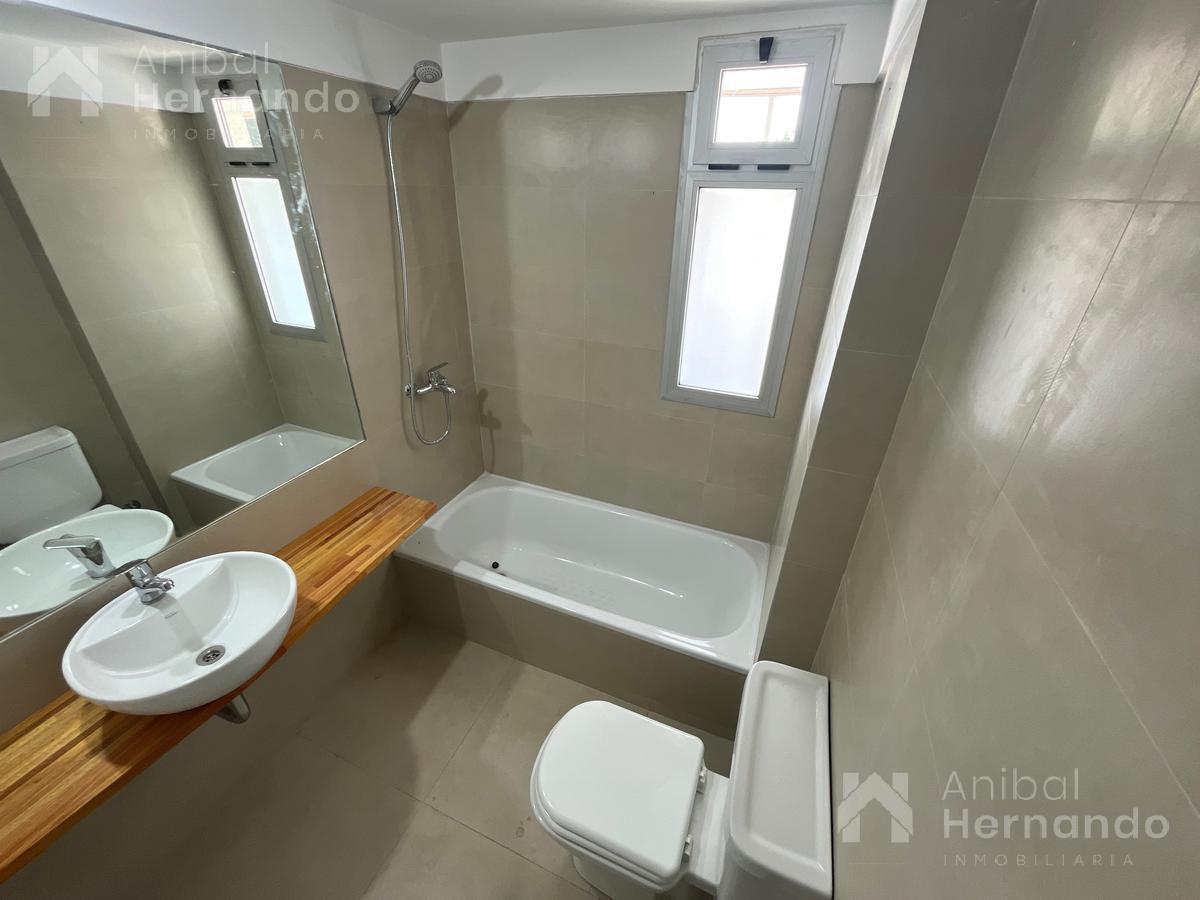 Venta de Departamento 3 Ambientes con Balcón. Bio Condominio 5