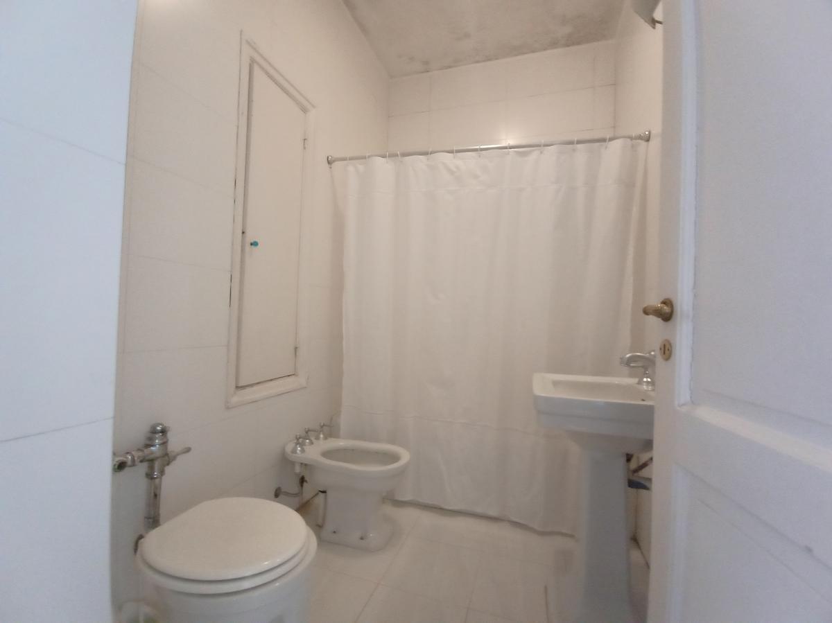 Piso de Tres Dorm. de Gran Categoría - Recoleta 2