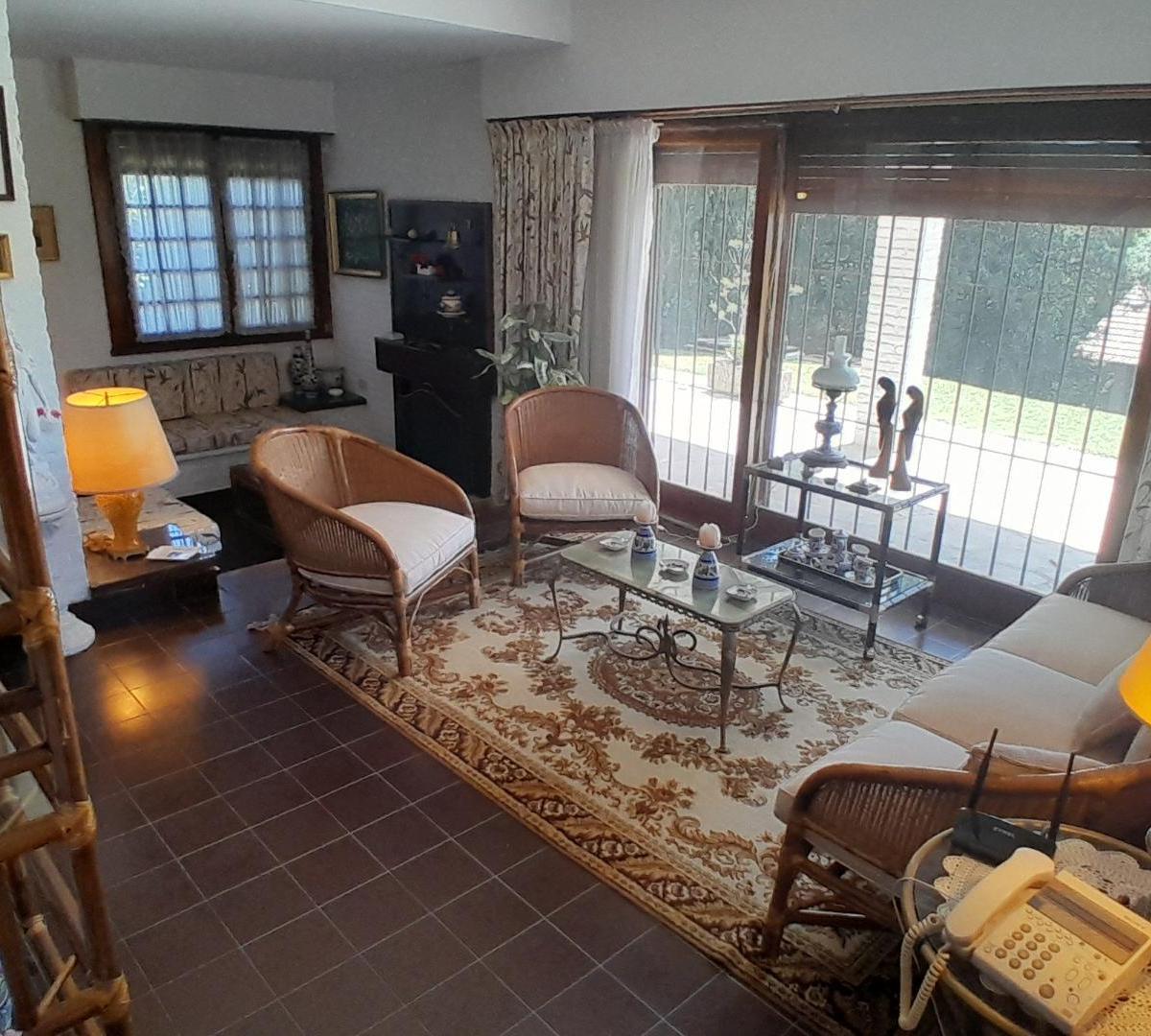 Foto de Gran casa de cinco dormitorios en el golf viejo de Pinamar, imagen 2