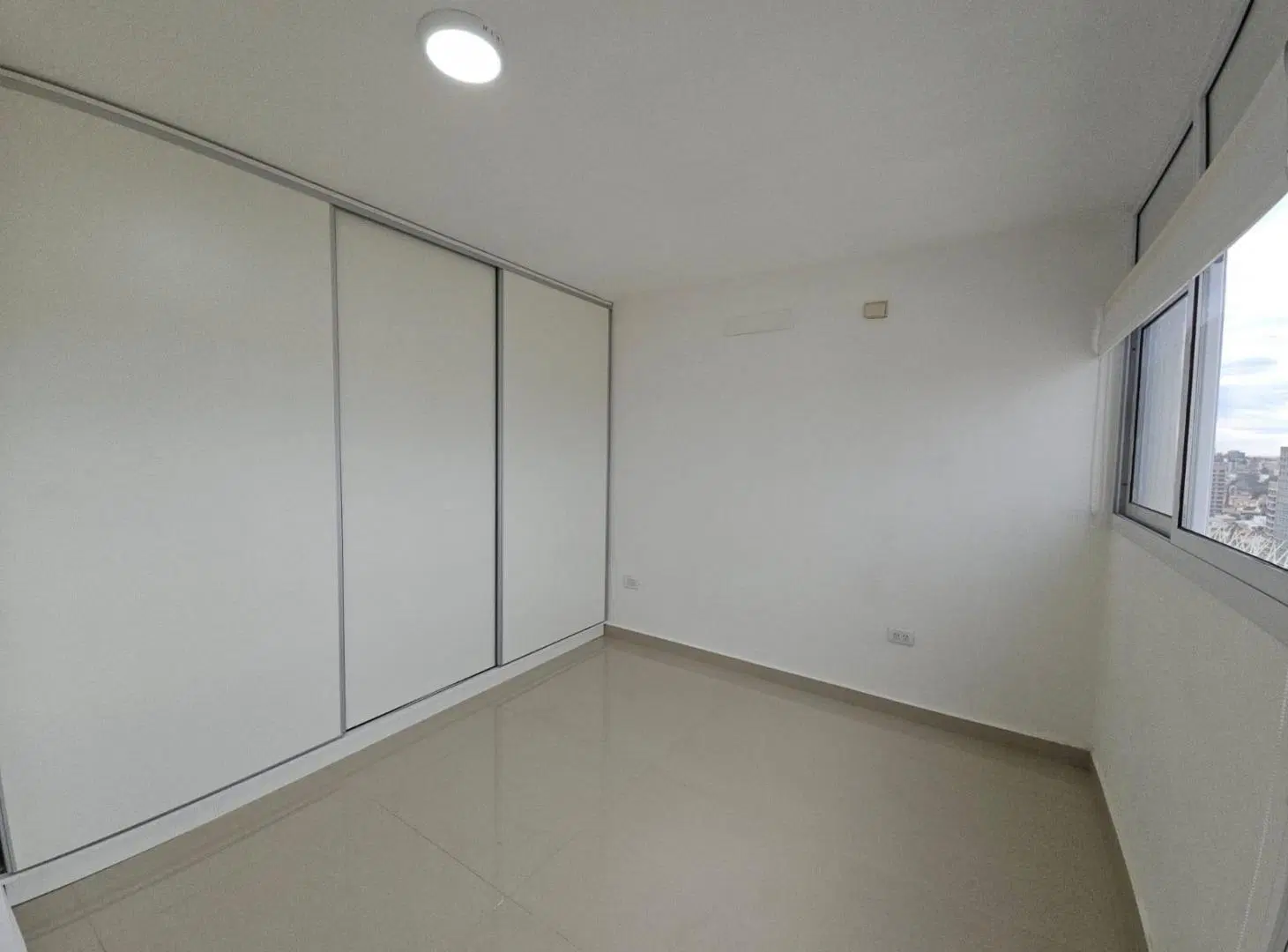 Departamento 3 dormitorios con las mejores vistas a la ciudad 3