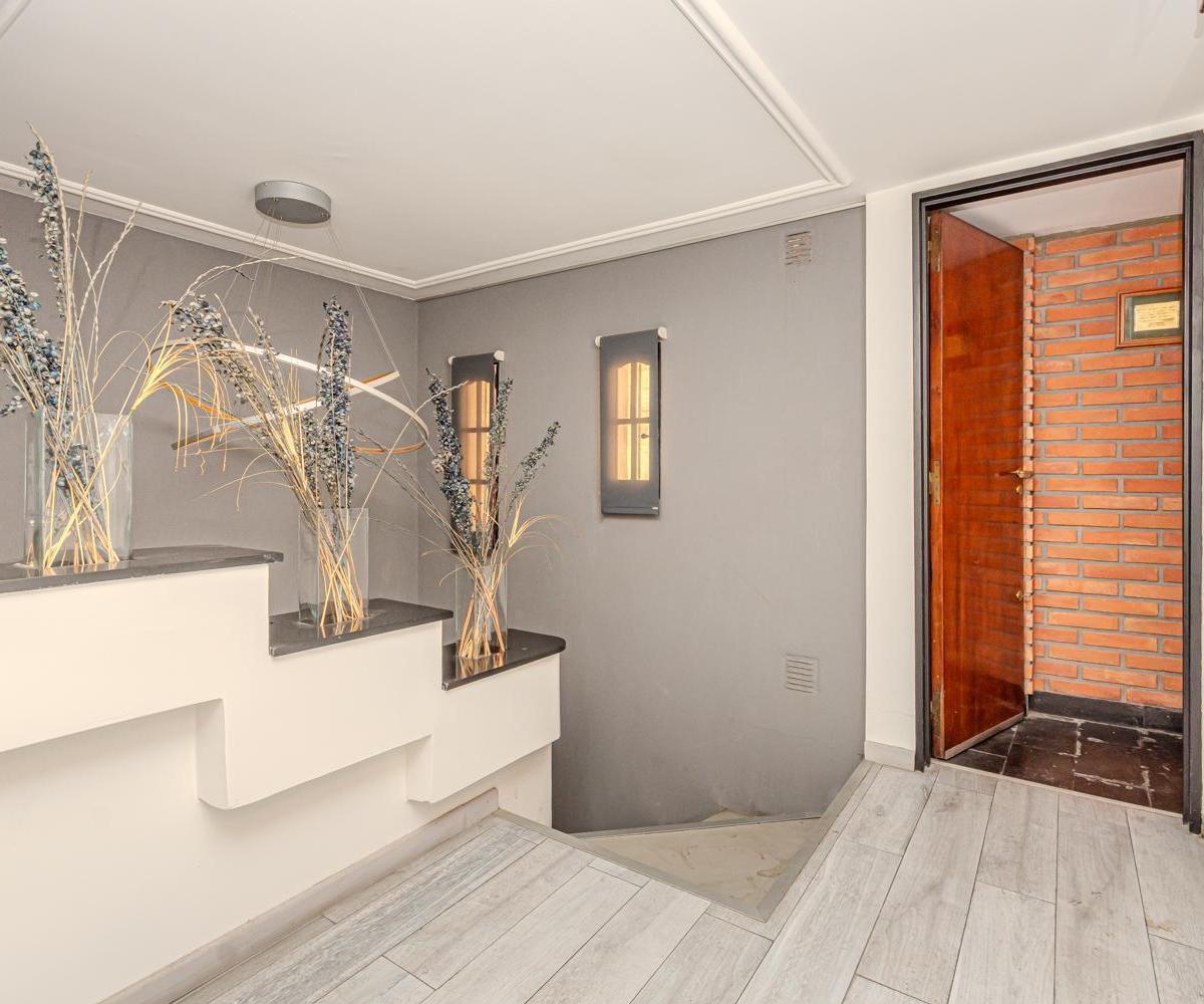 Venta Penthouse Almagro Piso Alto, 5 Ambientes, 3 Dor, Terraza, Quincho, Parrilla Priv. 300 m - Castr 2