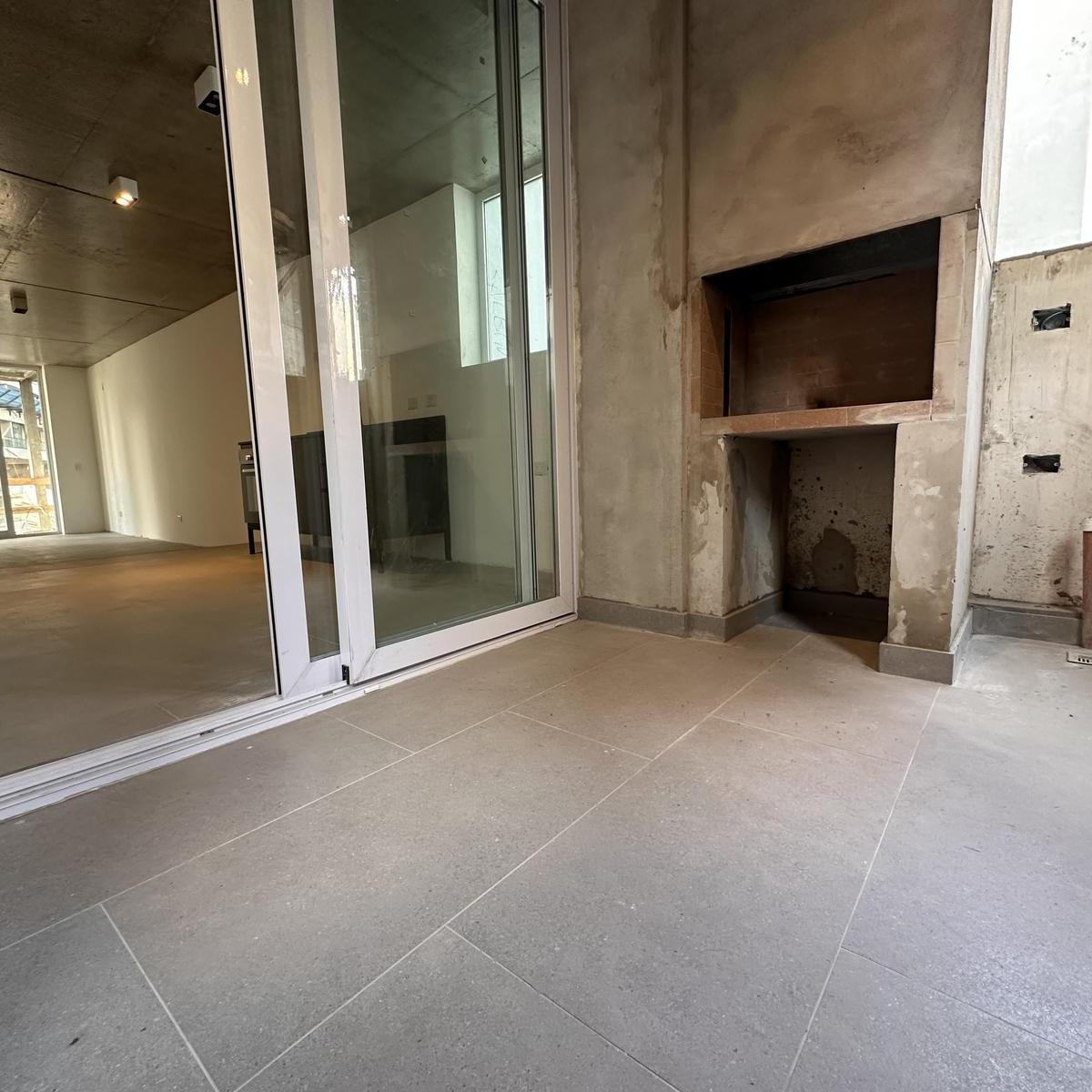 Foto de Departamento 2 ambientes con patio y balcón en Belgrano/Coghlan, imagen 5