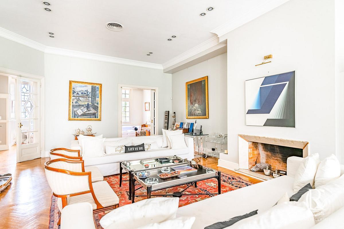 Venta Exclusiva Casa 4 Plantas de Estilo 850 m² C/jardín y Pileta 3 Cochs. Maure y Malasia - Belgrano 4