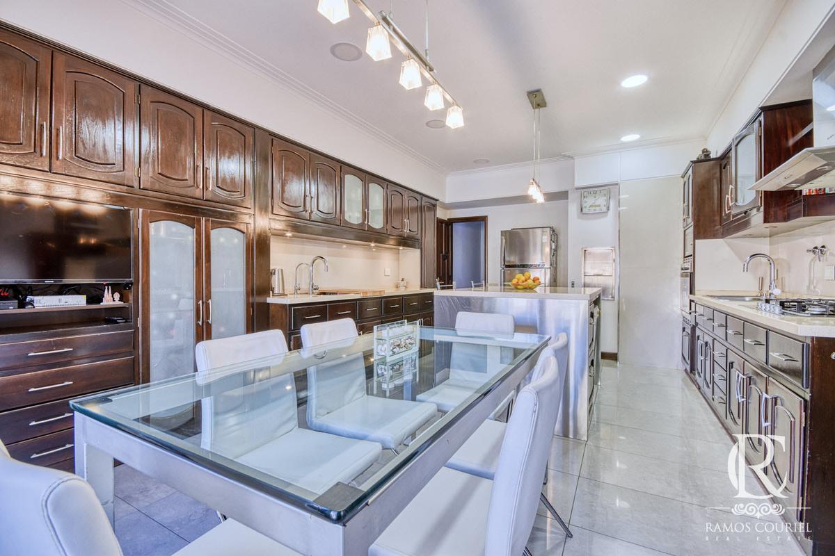 Venta Casa 8 Amb de Categoria, 5 Dorm, 3 Coch, Piscina Clim - del Carril 5000, Villa Devoto 3