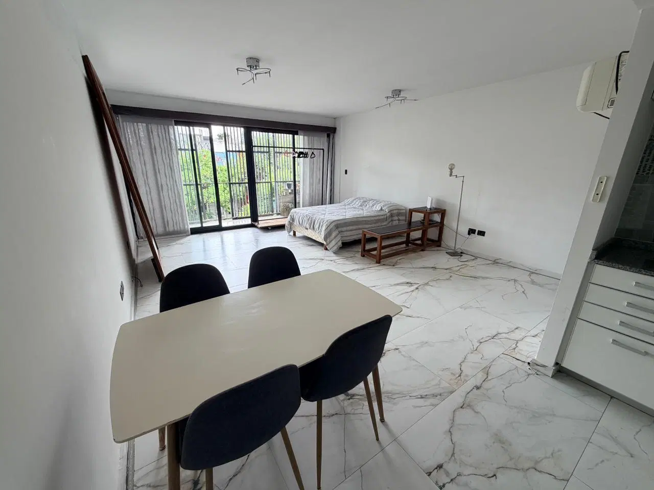 Departamento monoambiente con cochera - Niceto Vega 4700, Palermo 2