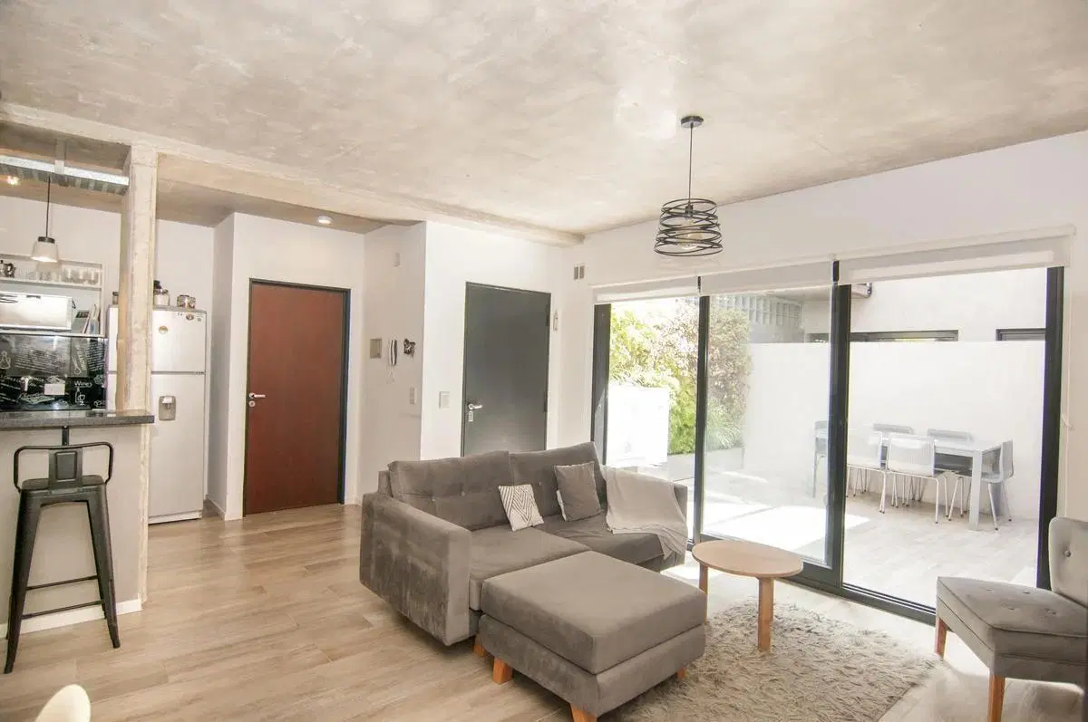 DEPARTAMENTO EN VENTA CABALLITO 4 AMBIENTES CON PATIO Y PARRILLA 2 COCHERAS 2