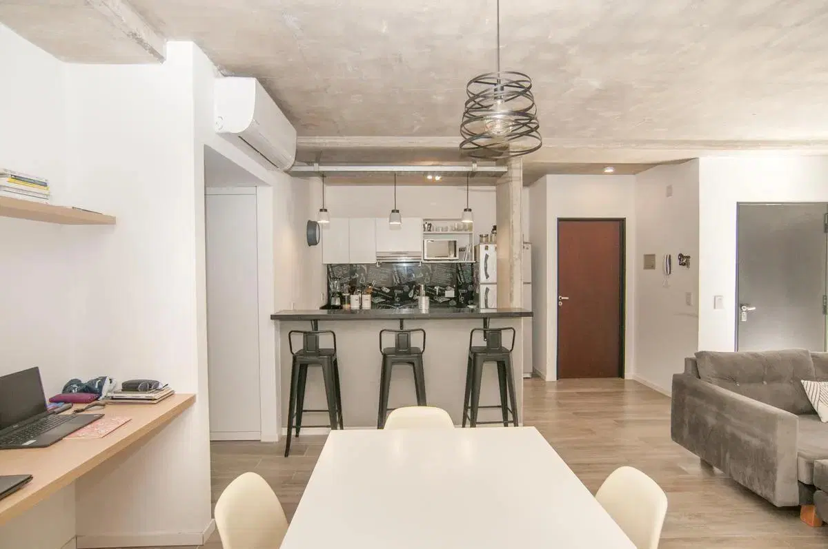 DEPARTAMENTO EN VENTA CABALLITO 4 AMBIENTES CON PATIO Y PARRILLA 2 COCHERAS 5
