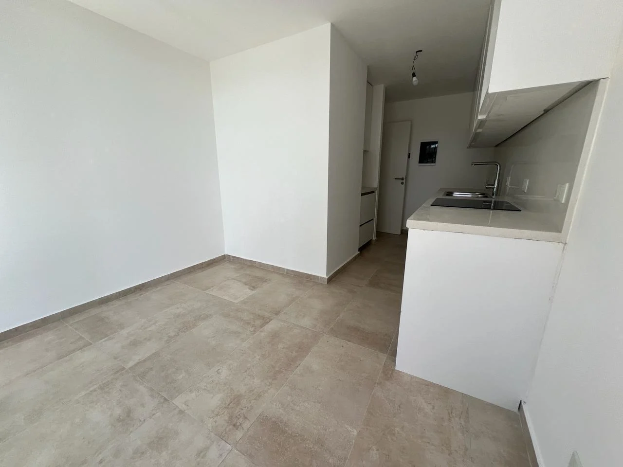 Foto de WH COGHLAN • 3 ambientes • Amenities • Seg. 24 hs • Washington al 3400, imagen 3