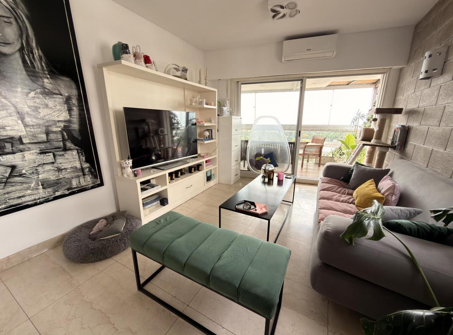 Foto de VENTA Departamento en duplex 4 amb c/ terraza, vista al rio, cochera, imagen 2