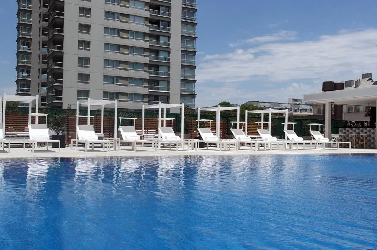Venta 2 amb. en suite, toilette de recepción, 1 cochera. Puerto Madero 4