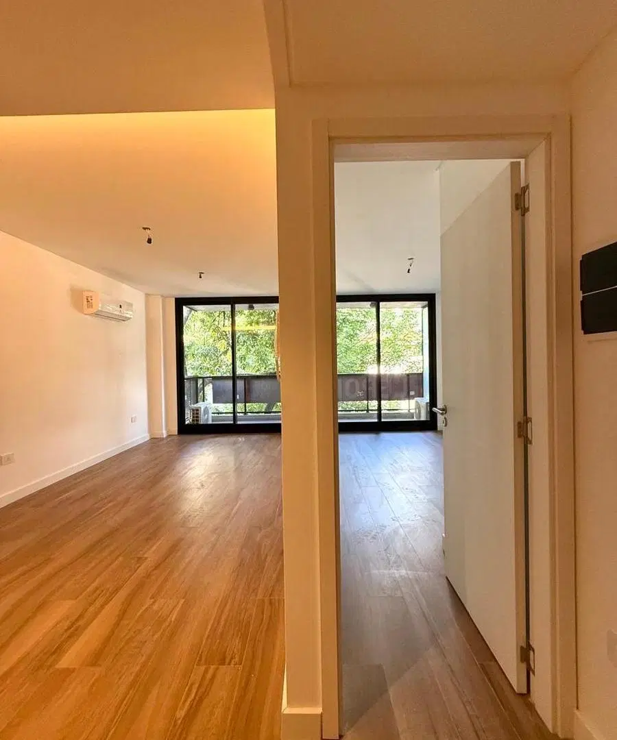 2 Ambientes a Estrenar con Balcon y Excelente Ubicación 3
