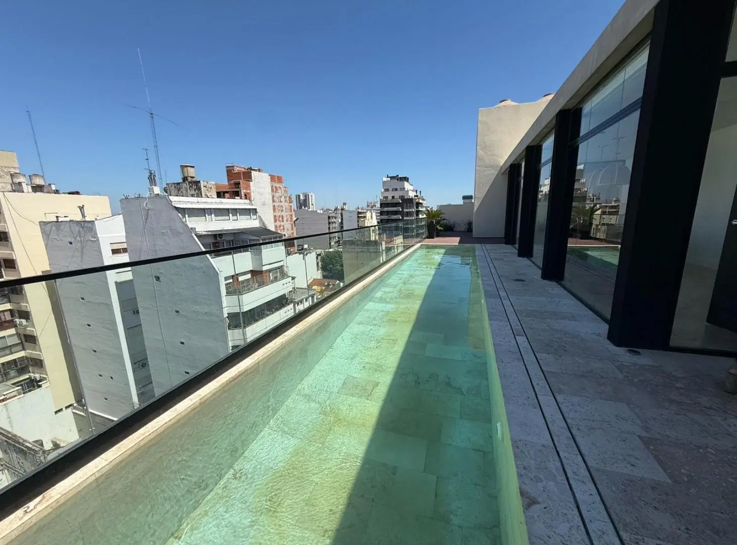 Espectacular 3 ambientes con balcón terraza y excelente ubicación en Belgrano 2