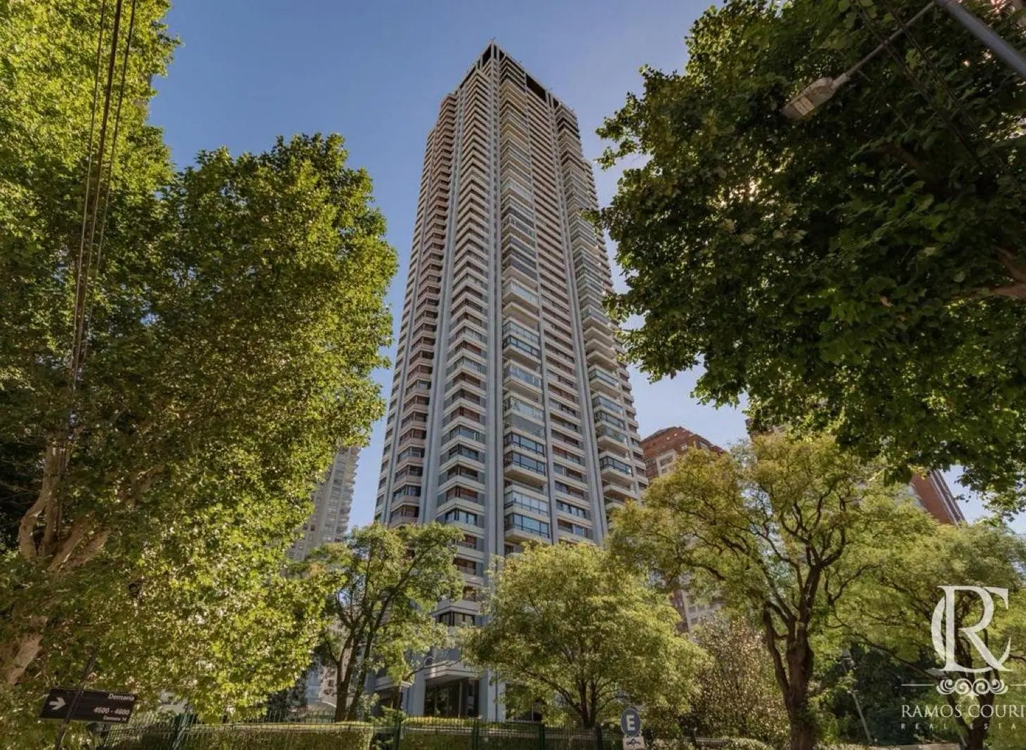 Piso muy alto en una de las Torres Más Exclusivas- Le Parc Demaria - Full amenitis y Vistas Abiertas 2