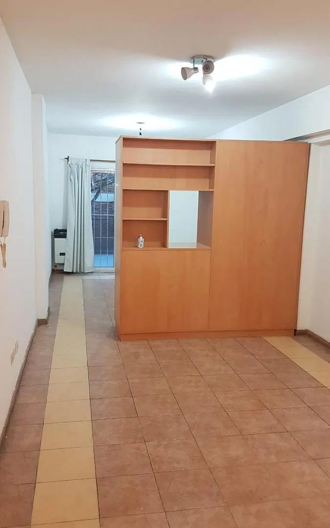 Venta monoambiente divisible de 40m2 con balcón-J.Salguero 700 (ALMAGRO) 1
