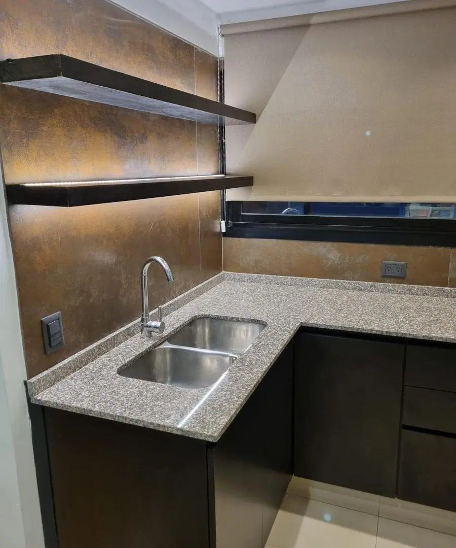 VENTA RECICLADO. Duplex, piso alto, 4 amb, cochera. 86m2 4