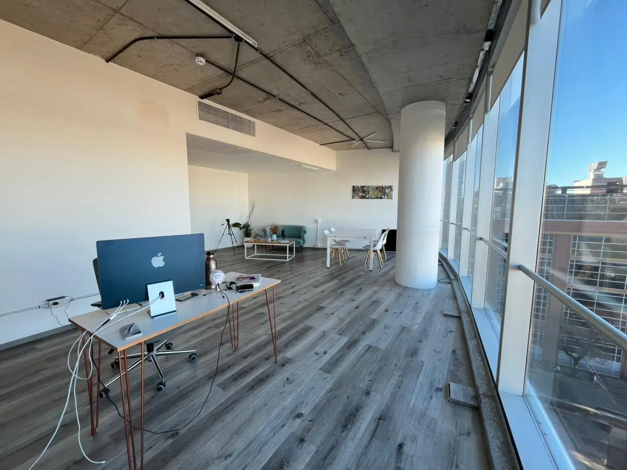 Venta oficina de 65 m2 con una cochera-Juncal 4400 (Palermo) 1