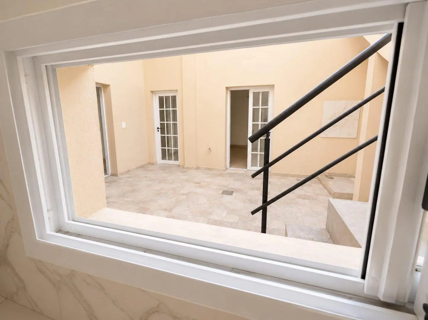 Venta casa a estrena 212m2r con terraza propia-Tapalque 4800 (Parque Avellaneda) 2