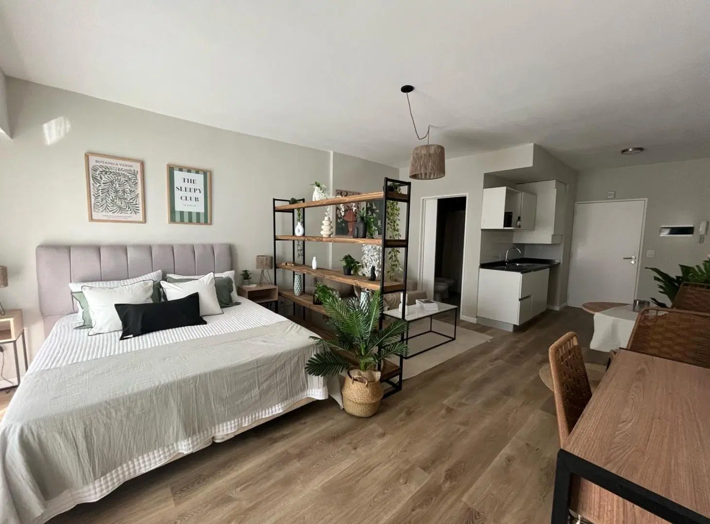 Venta monoambiente divisible de 43m2 sobre Av del Libertador- (Belgrano) 5