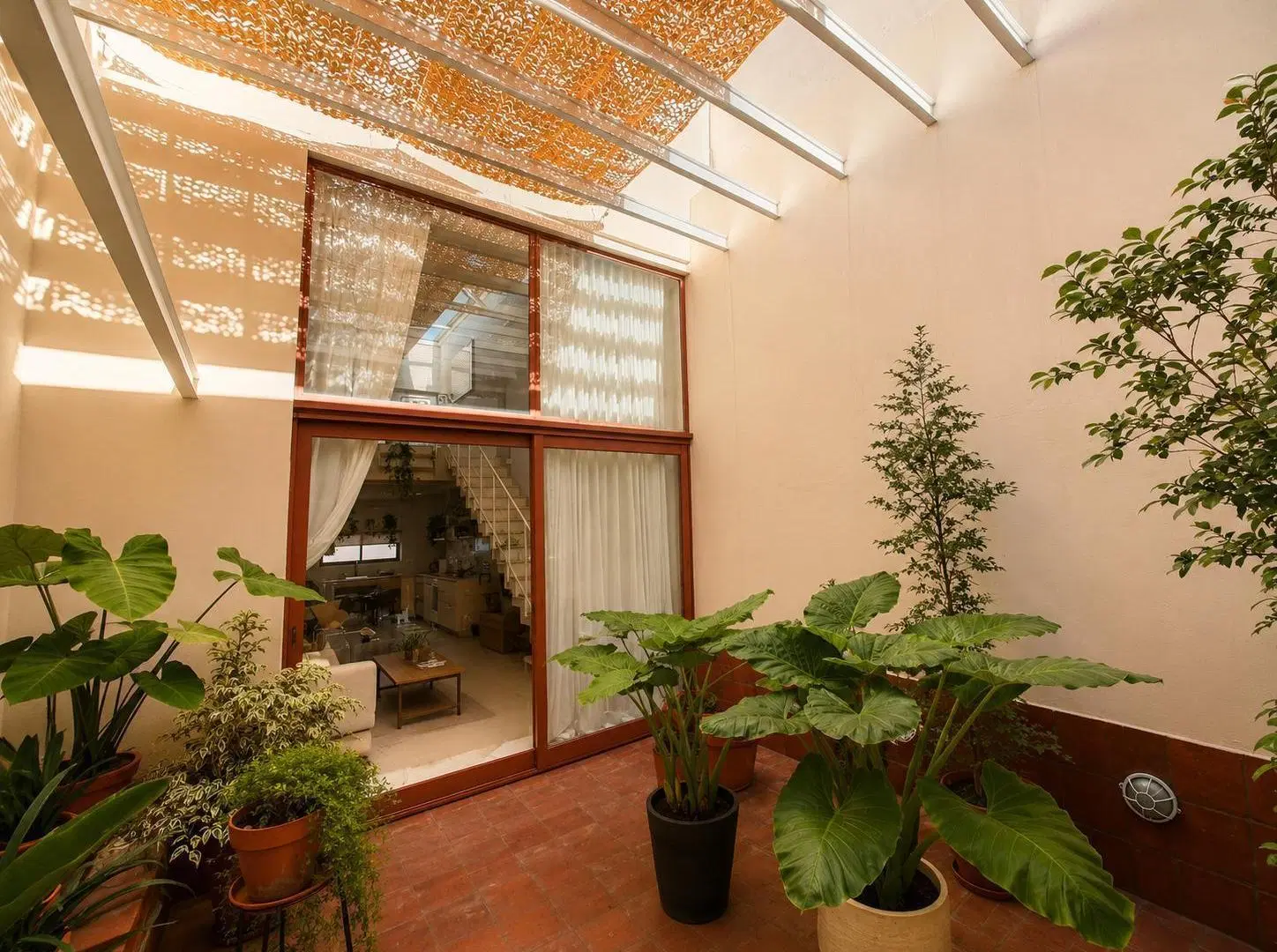 VENTA PH 4 ambientes con patio y terraza en Paternal 3