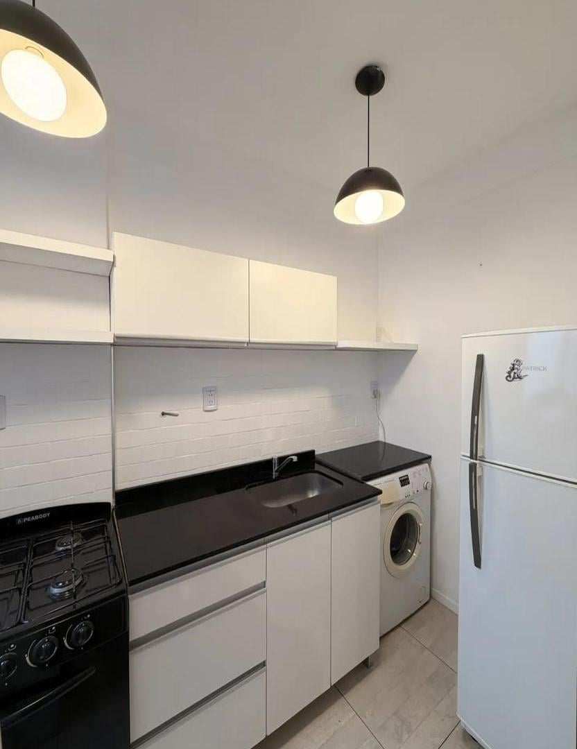 Foto de DEPARTAMENTO 2 AMBIENTES AMOBLADO PALERMO, imagen 1