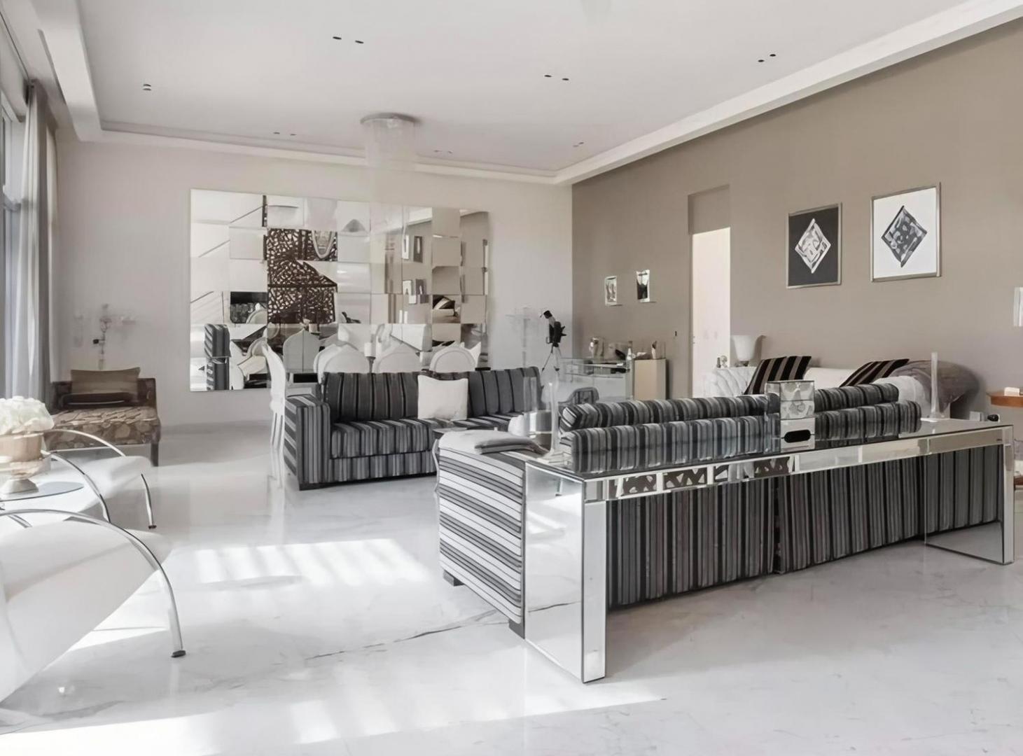 Foto de Hermosa casa 6 amb 650m2, 4 suites, family,4 coch, full amenities, imagen 3