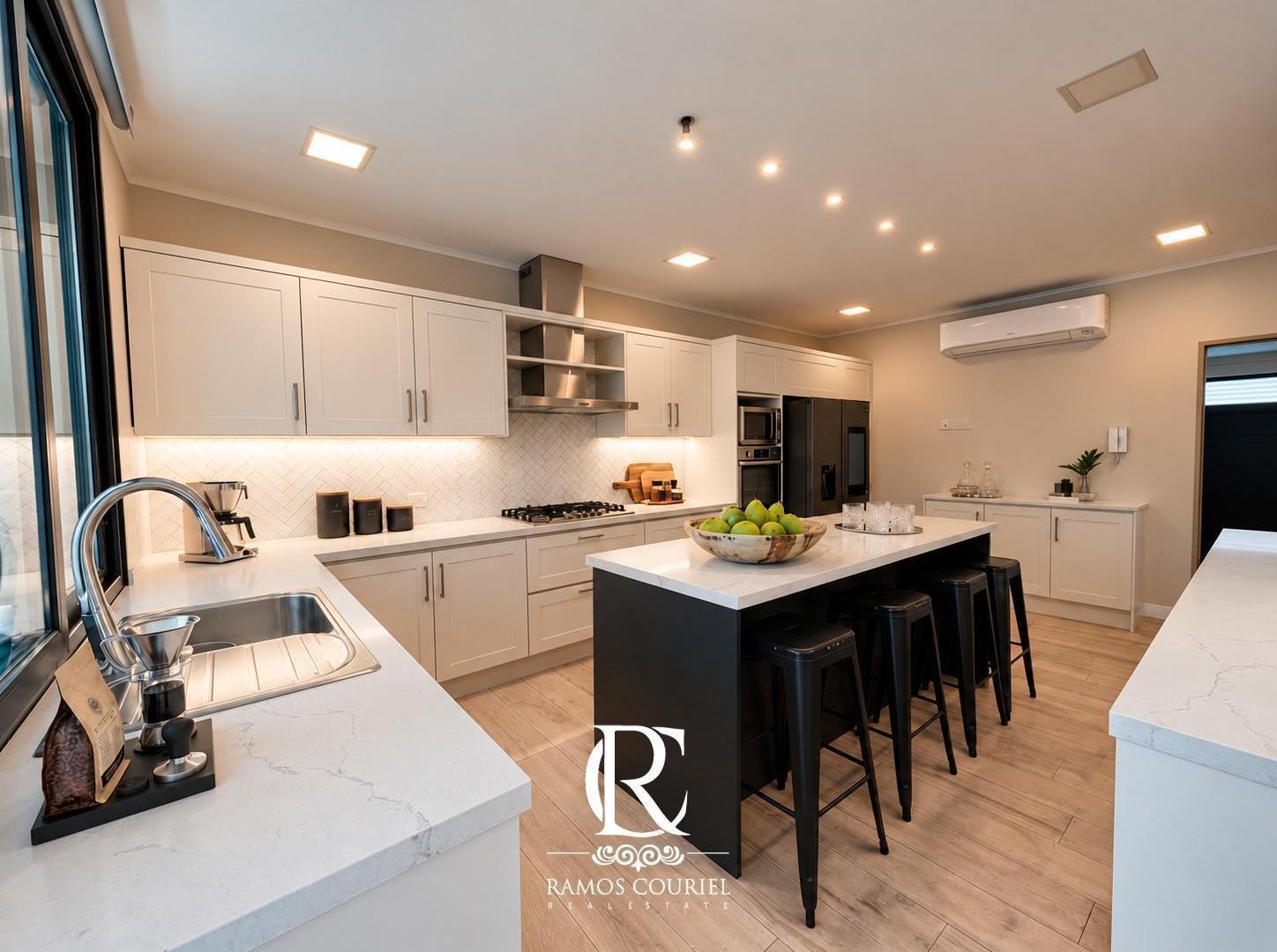 Foto de Casa 6 Amb con Jardin, Parrilla y Pileta en Colegiales, Belgrano, imagen 4