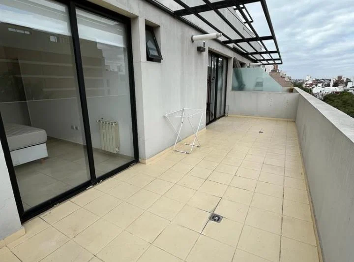 Bº GRAL PAZ: DPTO CON TERRAZA - 1 DORMITORIO. 4