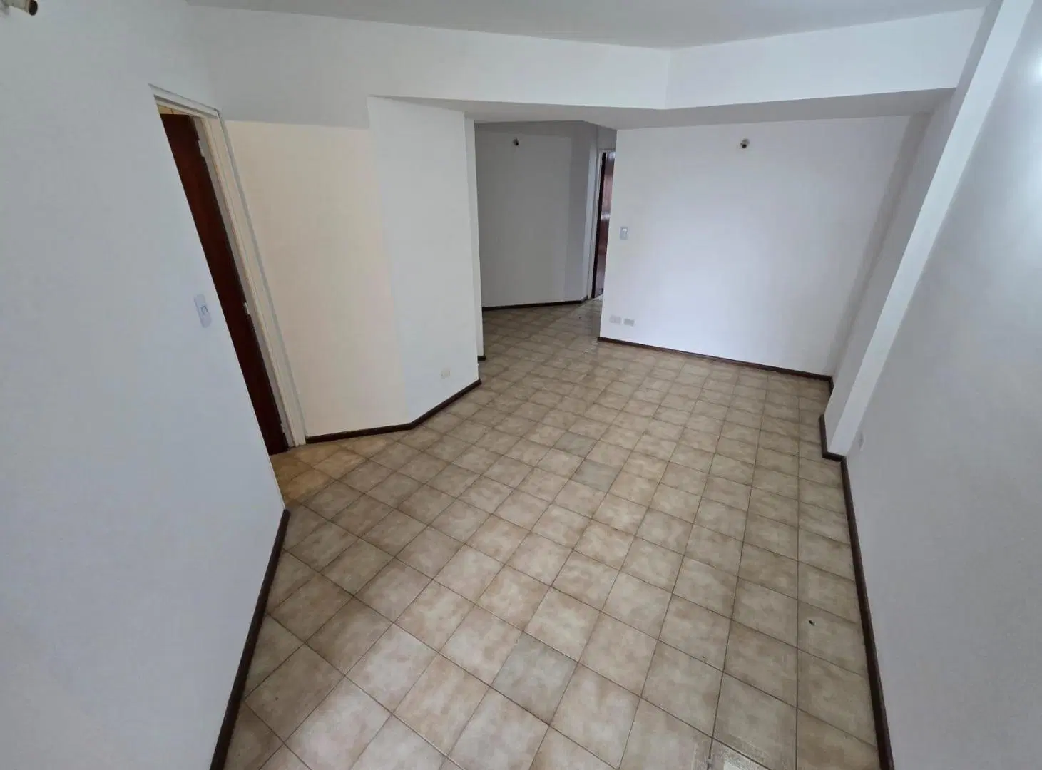 Zona Parque de Las Tejas: 1 dormitorio - 2 balcones - excelente ubicación. 3