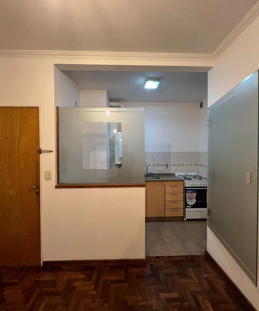 Hermoso DPTO CON PATIO: 1 DORM/ OBISPO ORO AL 400 4