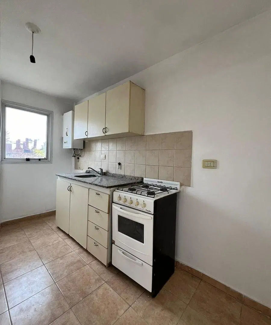 ALQUILO: Dpto 1 dormitorio y balcón - San Rosa 2500 Bº Alto Alberdi 1