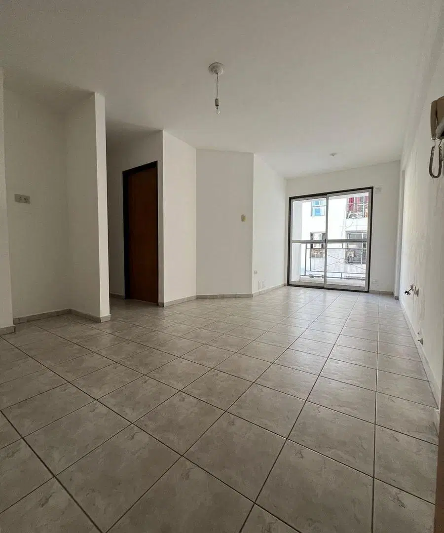 ALQUILER: AV COLON 250 - 1 DORM - C/BALCON (Frente al Correo) 8