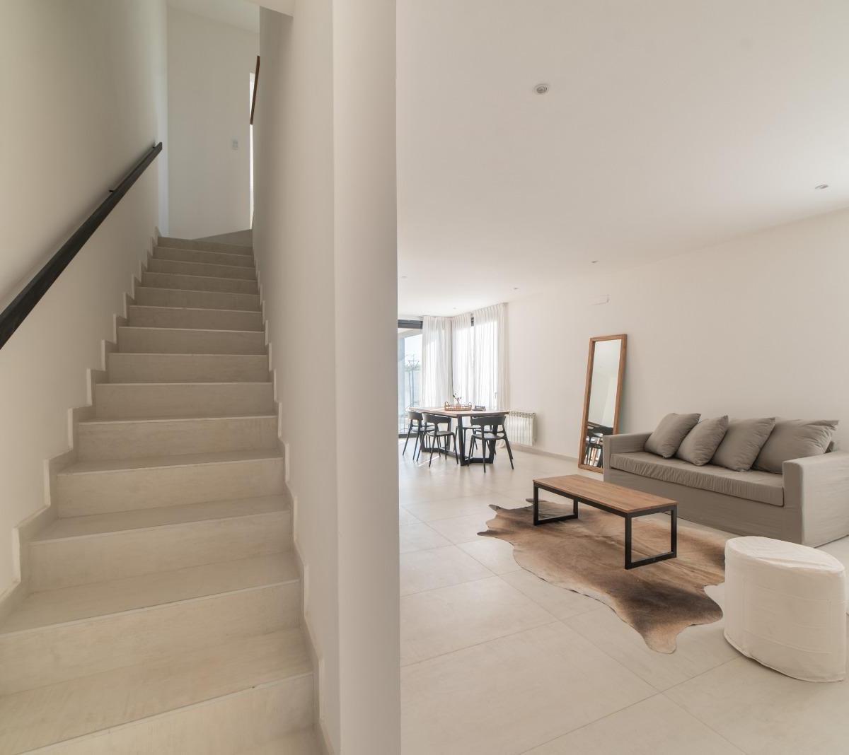 Duplex de Categoria en Chacras del Sur 2