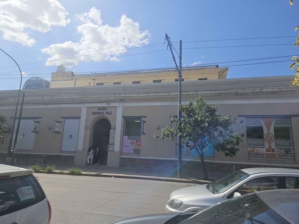 Local comercial en Paseo General Paz