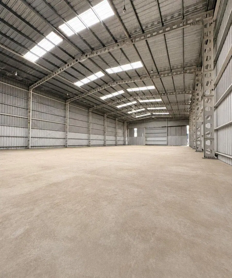 Nave Industrial en Alquiler en Polo 52 | 916 m² cubiertos sobre lote de 1.696 m² 3