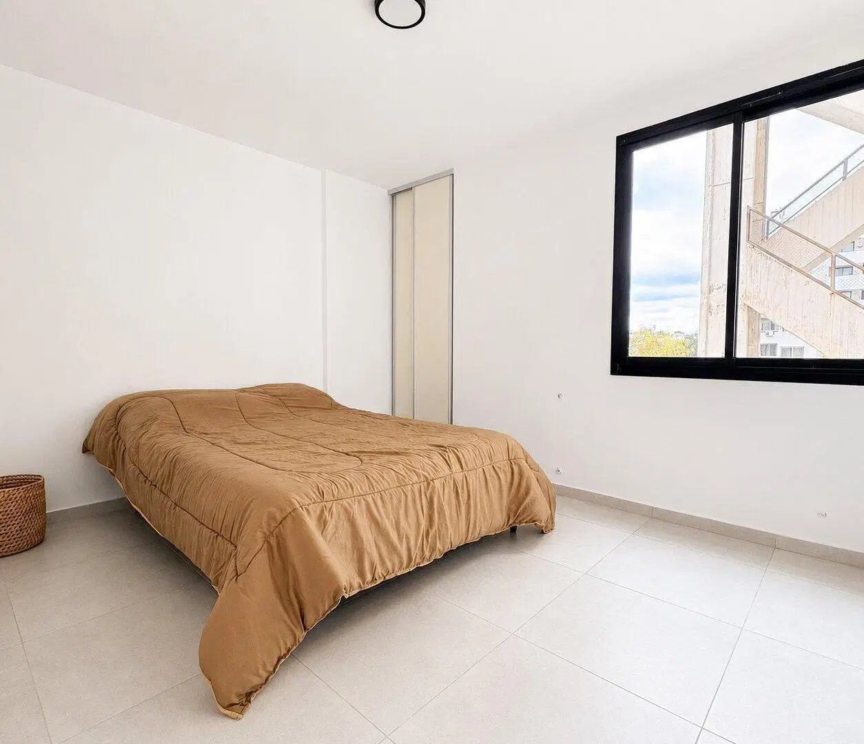 Hermoso departamento de 2 habitaciones en pleno general paz 5