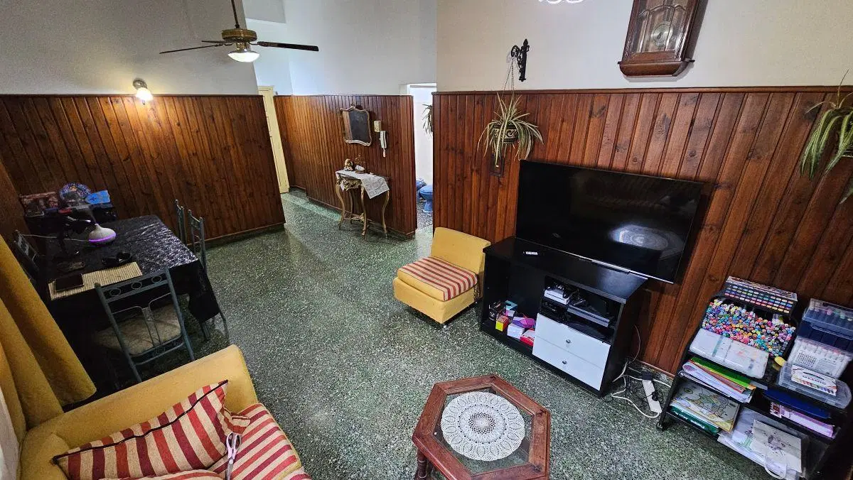 PH de 3 ambientes al frente, sin expensas — Humberto Primo, Lanús Oeste 3