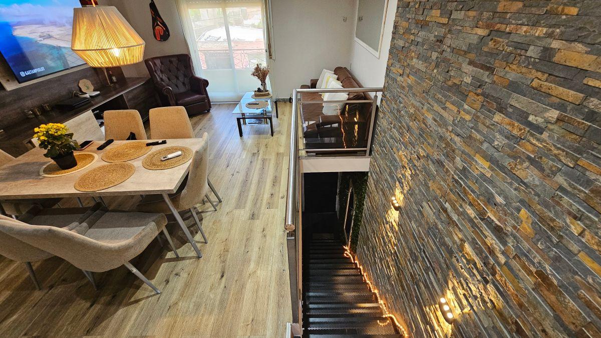 Foto de Casa + Dto a estrenar en block, con parque y pileta — Villa Diamante, Lanús Oeste (bajó a U$S190.000, imagen 2
