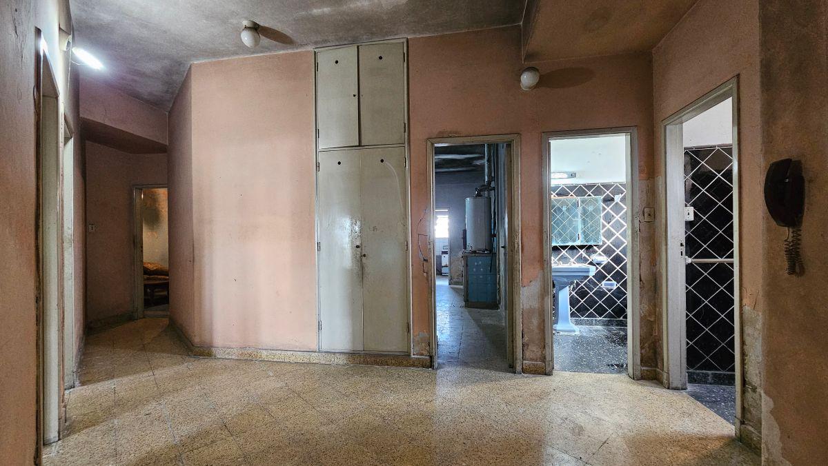Foto de Terreno de 450 m² con doble frente a la calle, ideal para desarrollo — Remedios de Escalada, Lanús, imagen 4