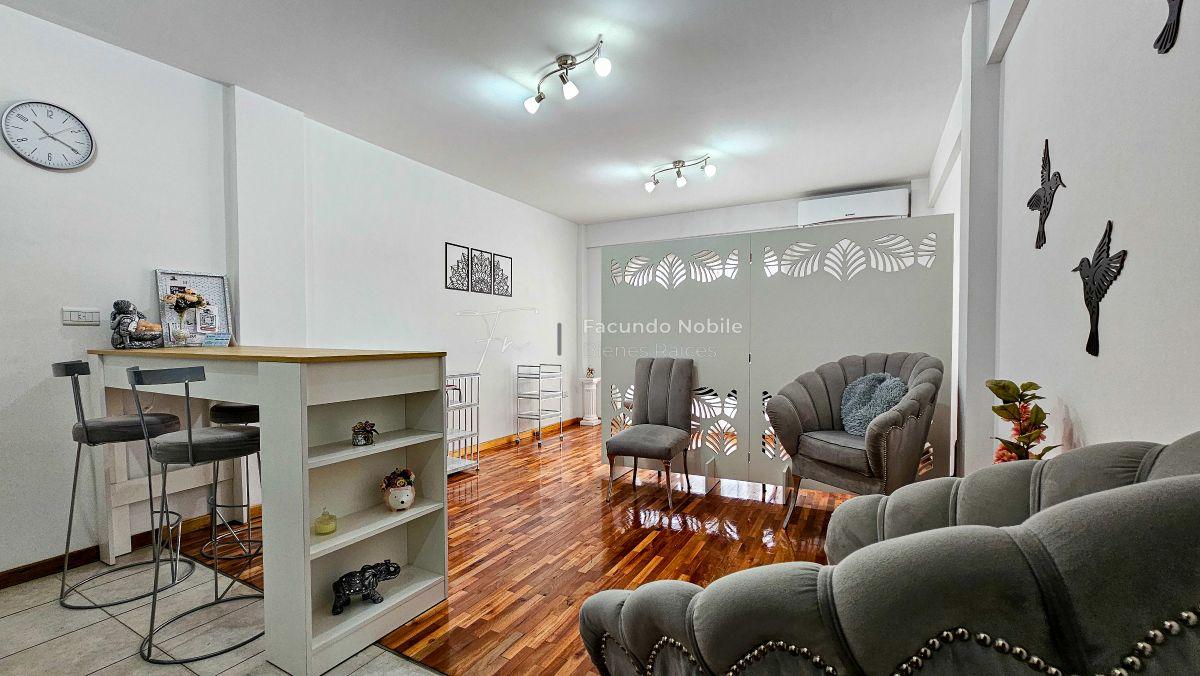 Foto de Monoambiente en alquiler, 6to piso con vista lateral — Av. Mitre, imagen 2