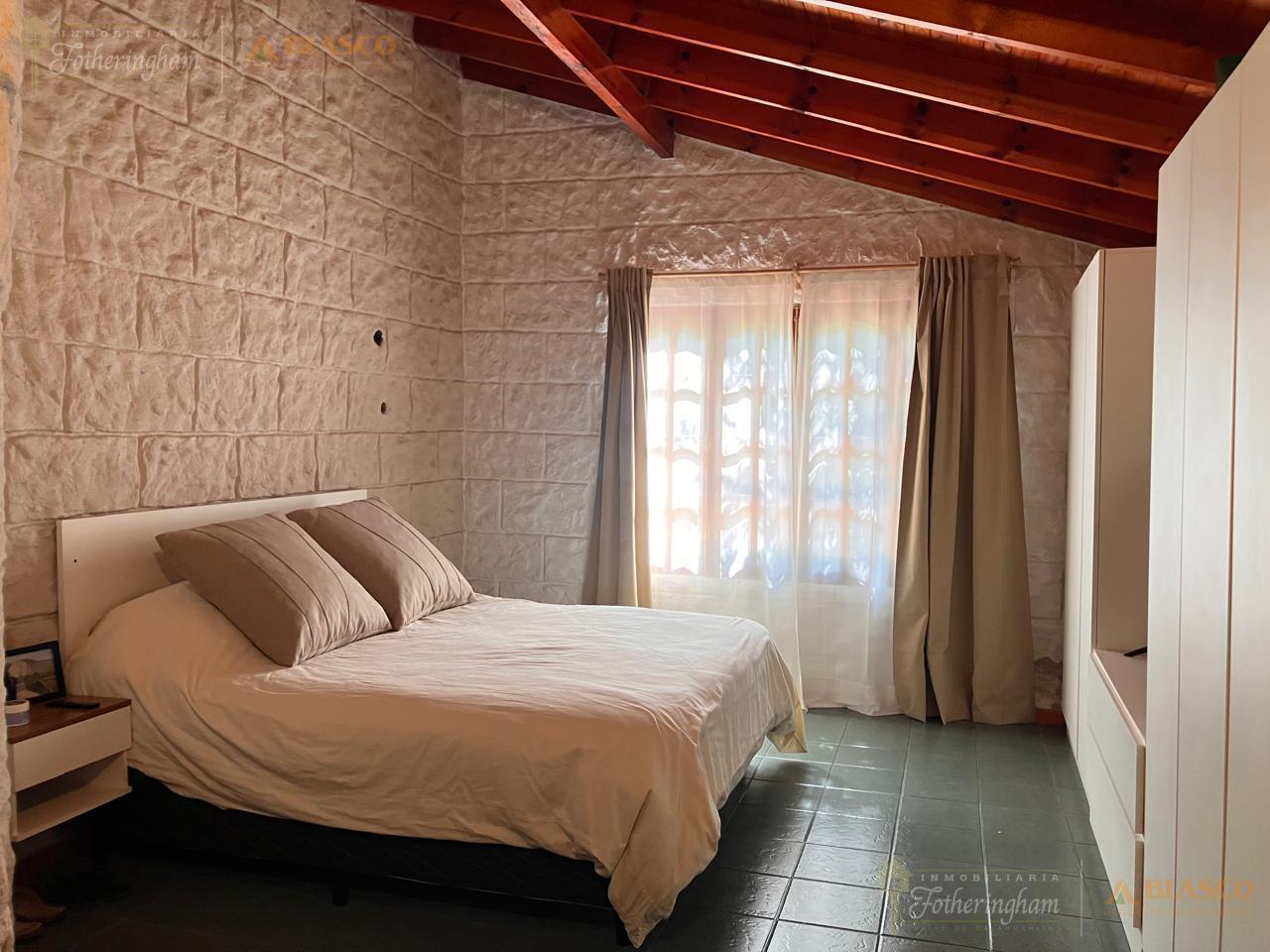 Foto de OPOTUNIDAD! CASA + DPTO EN VENTA EN VILLA GENERAL BELGRANO, imagen 1