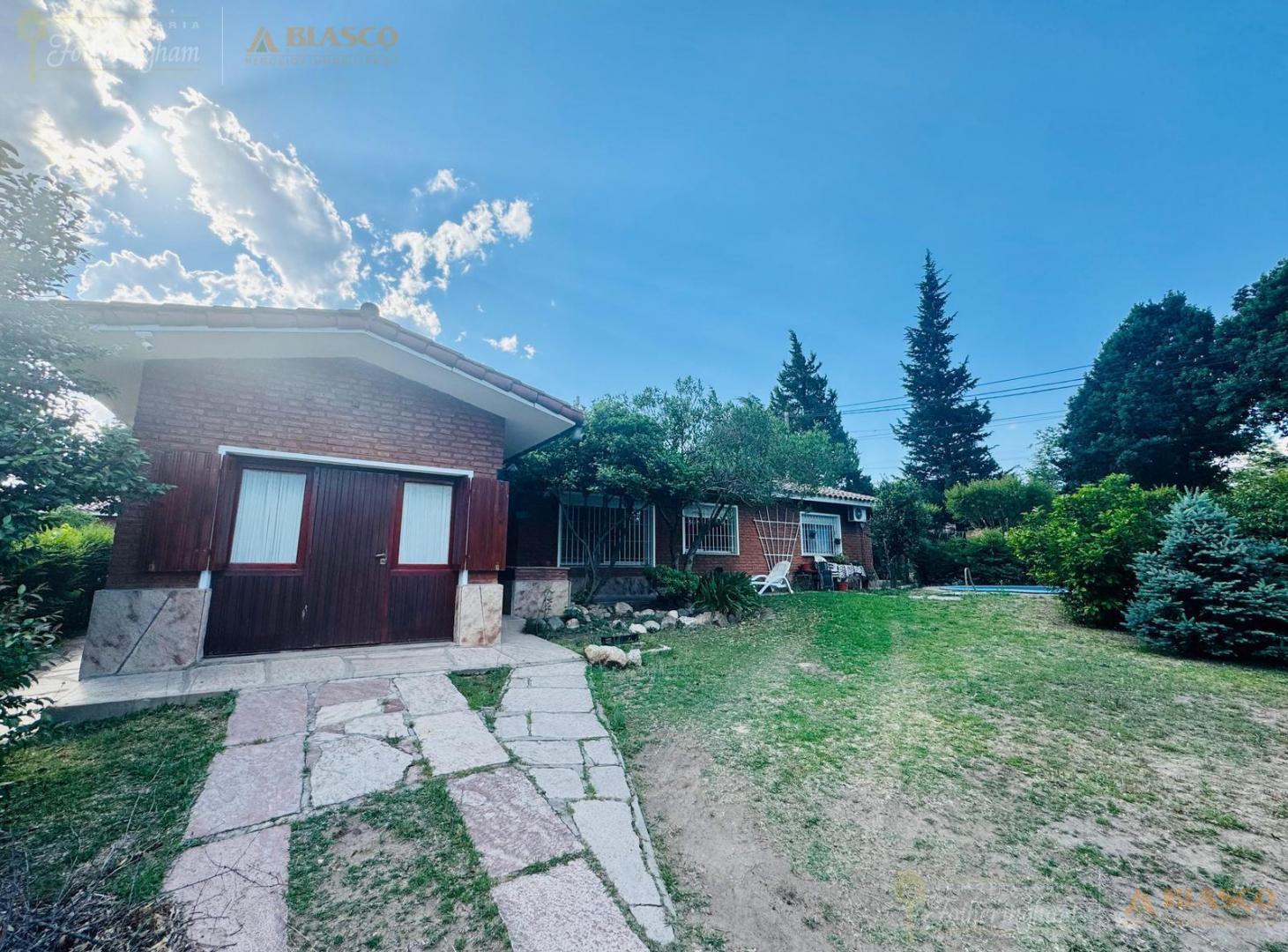Foto de CASA EN VENTA, ZONA CENTRO DE VILLA GENERAL BELGRANO, imagen 2