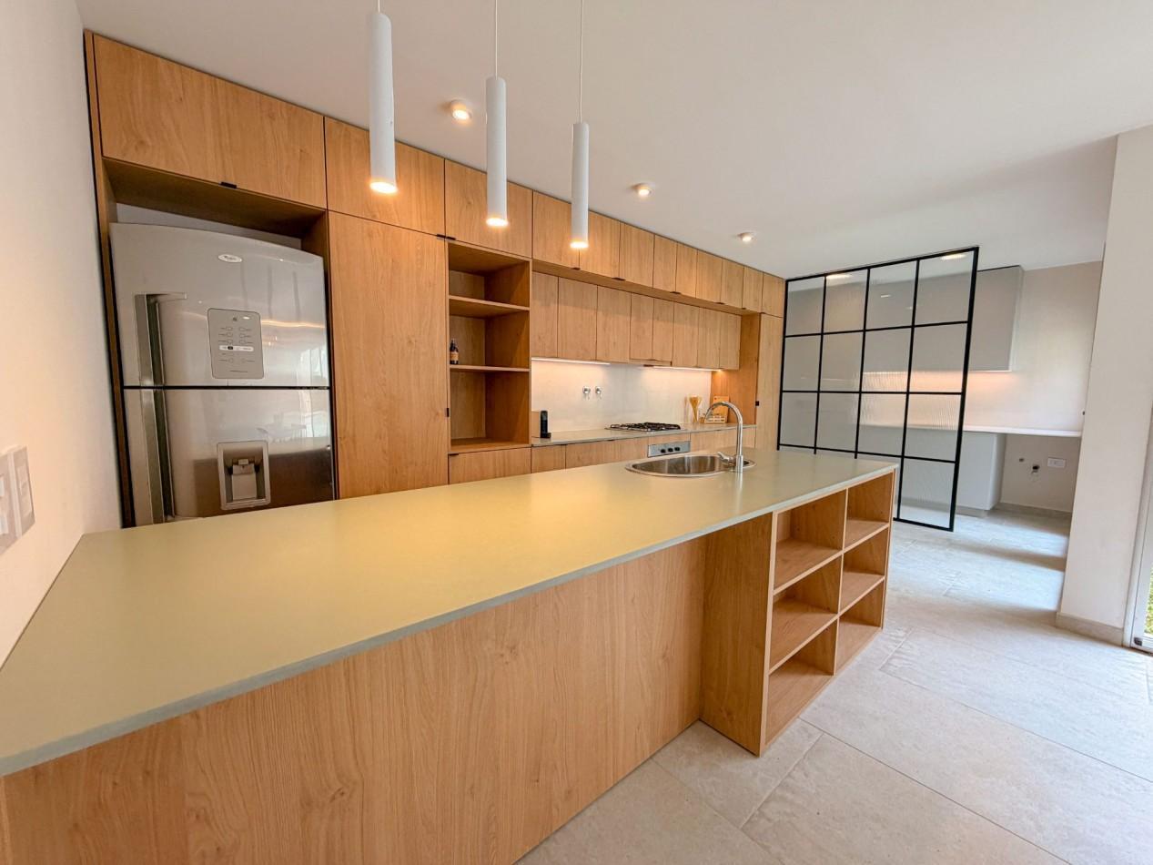 Foto de Estrena calidad de vida en esta casa de pasillo unica., imagen 3